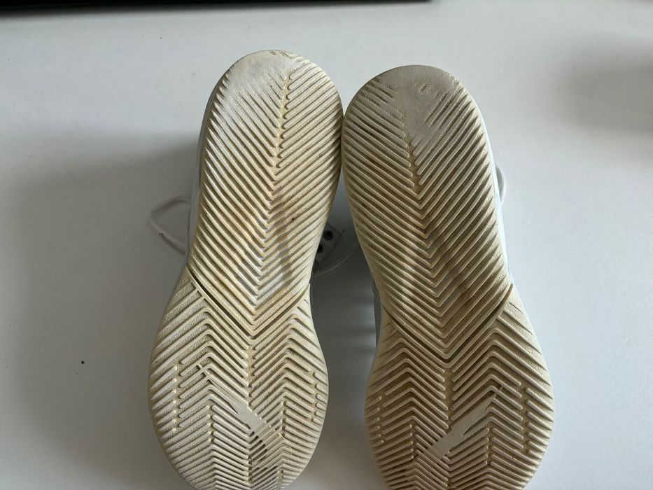 Бели маратонки  NIKE 41 номер