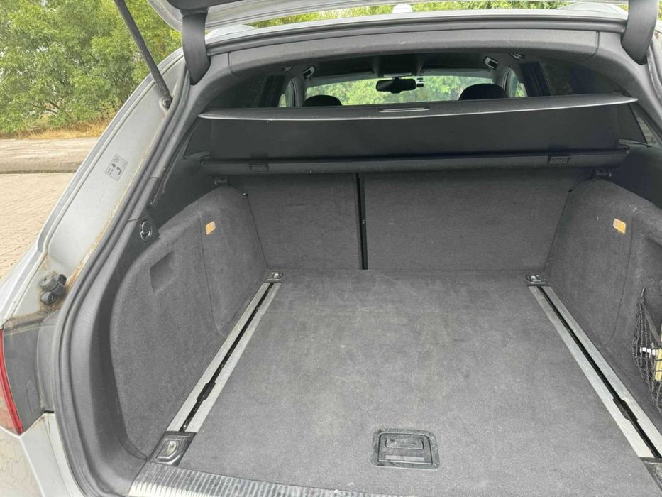 Audi A4/B8 3.0 quattro 240к.с.
ALLROAD,  Автоматик