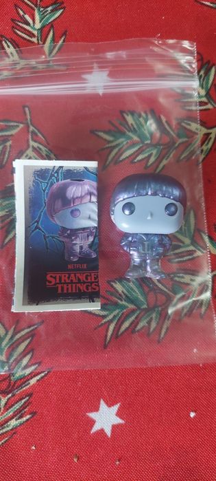 Stranger things kinder joy