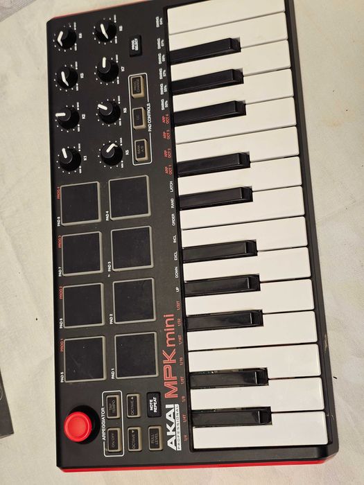 Claviatura MIDI USB Akai MPK Mini Controller Productie Muzicala Beatmaking ableton