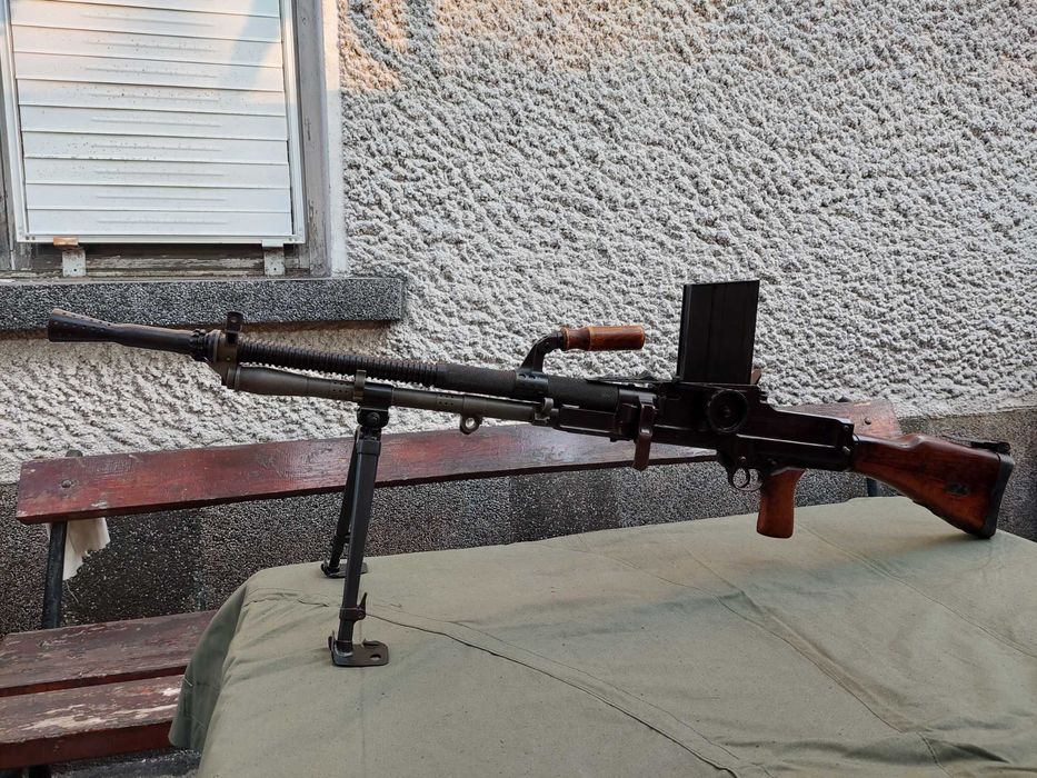 Лека картечница на бг армия