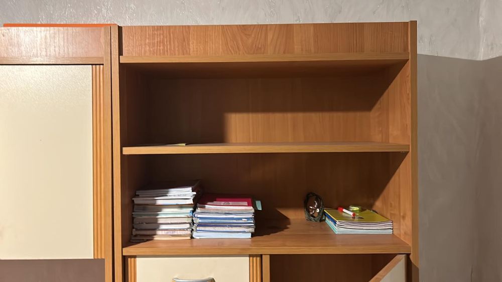 Продам полку большая вместимая