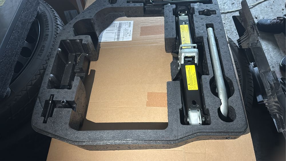 Kit roata rezerva  audi a4 b8 b8.5 b9