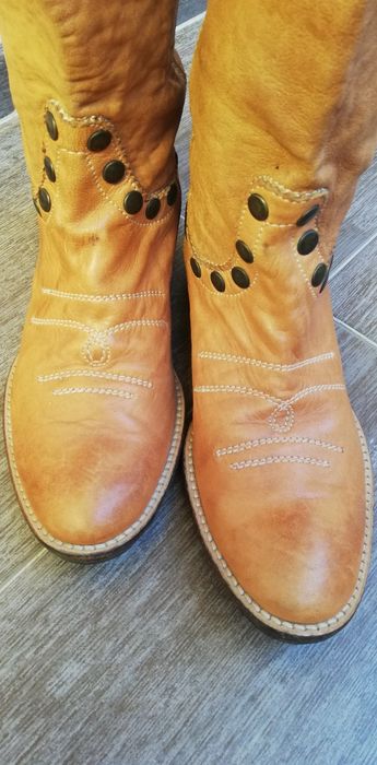 Дамски ботуши от естествена кожа