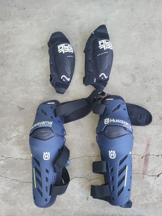Vând echipament Enduro nou