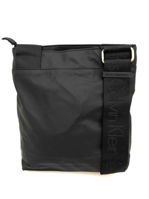 Мъжка чанта Calvin Klein 002 !