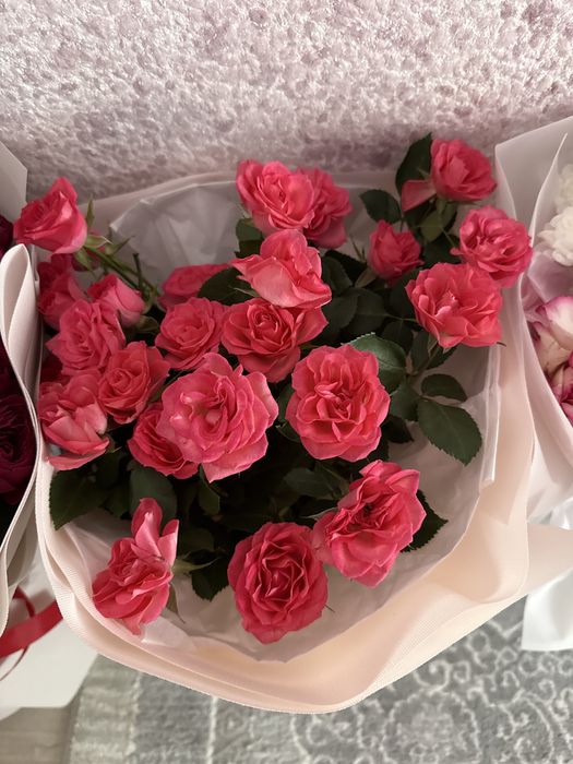 цветы сатылады 1. 8000