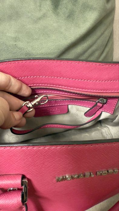 Сумка кожаная оригинал Michael Kors