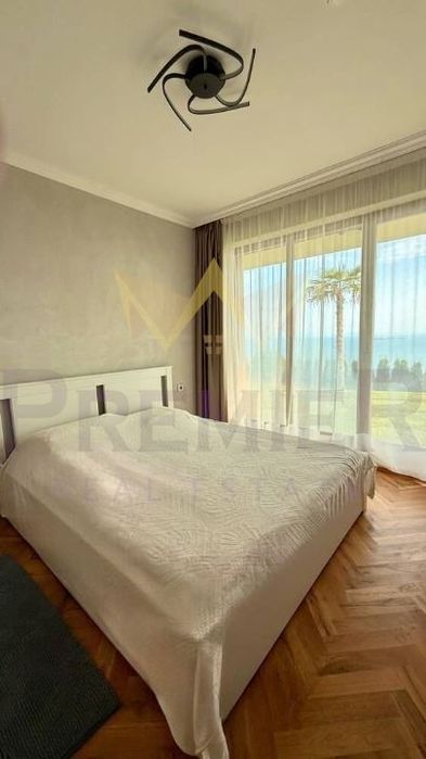 Продава се Къща в Свети Влас - 200 кв.м за 1326 €/кв.м - Снимка #1