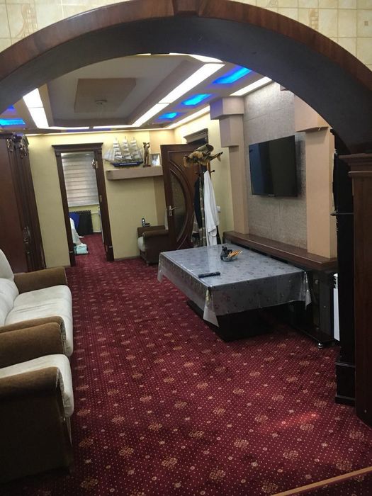 Метро Хамза Новза 3/2/4. 2-6 балкон срочно продаётся квартира