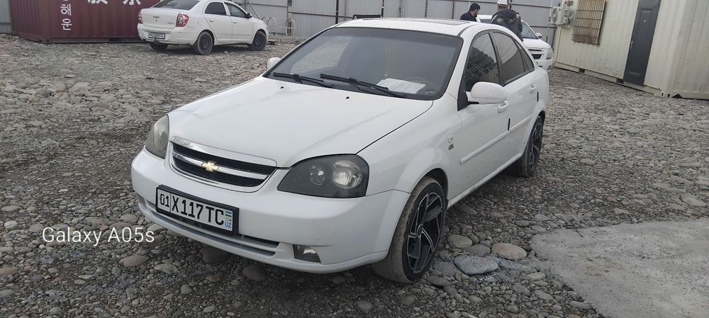 Lasetti 1.8 avtomat gaz benzin
