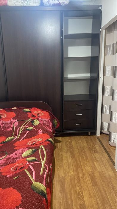 Продам кровать и шифоньер