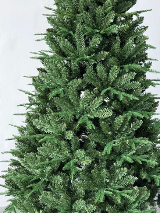 Ёлка 2.10 размер