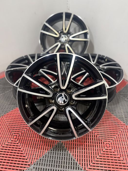 Nante Skoda 5x112 R16, Stare foarte buna !