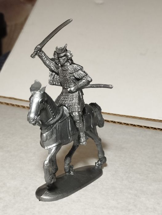 Солдатики Самураи пластмасса