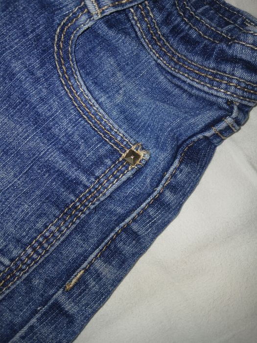 Low rise 2010 къси панталони с детайл