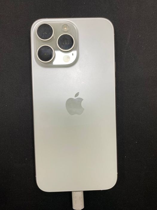 Iphone 15 pro max нужно поменять экран