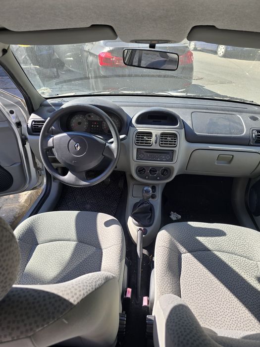 RENAULT Clio 2006 — imagine 3