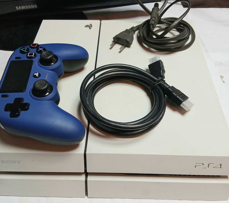 Playstation 4 + контролер