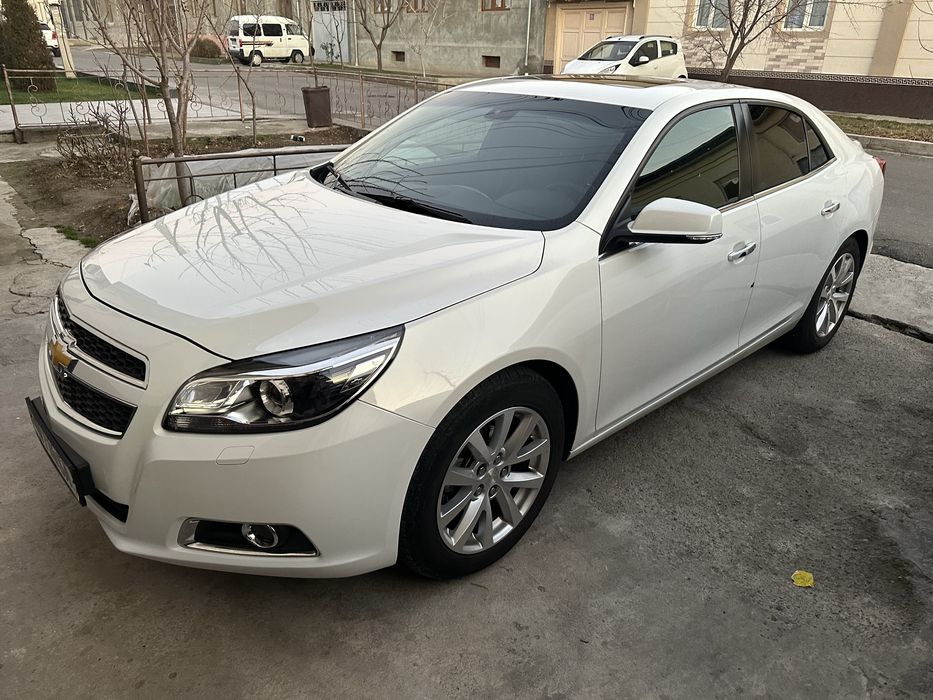 Srochna Malibu 1 aftomat 3 poz oq jemchuk 2015. 15 holati yahshi