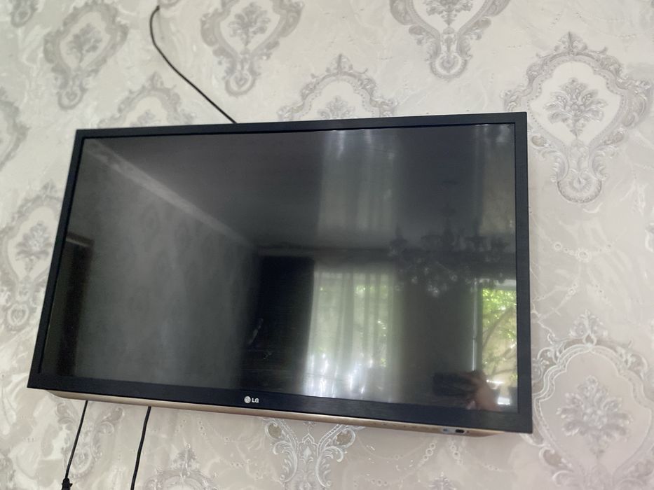 .///Телевизор LG