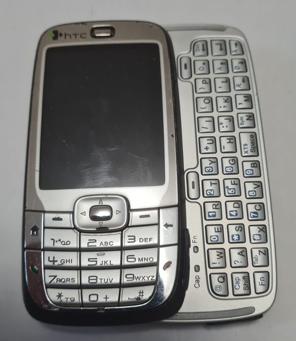 Telefoane de colecție Nokia E51, HTC