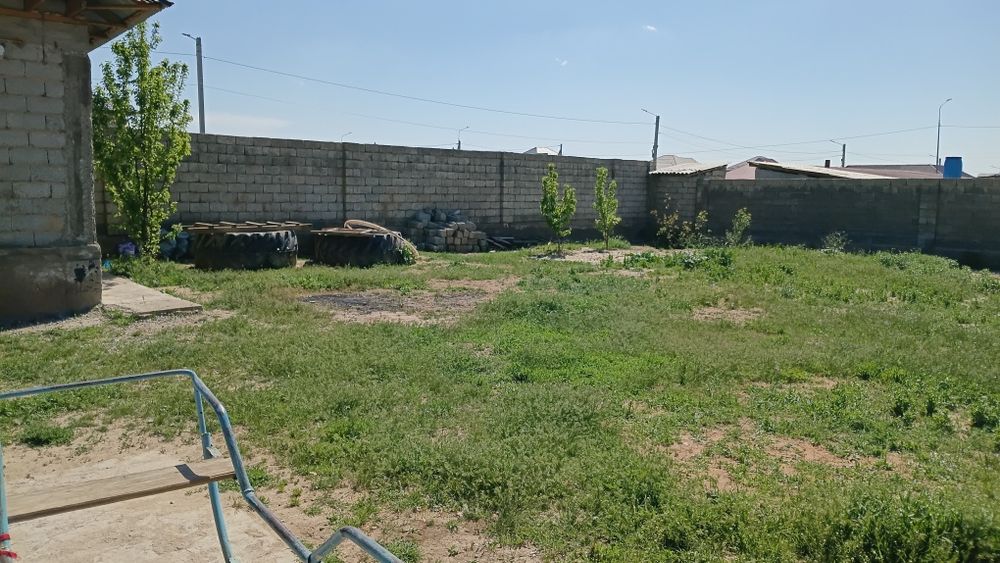 Жер уй сатылады цехпен бирге