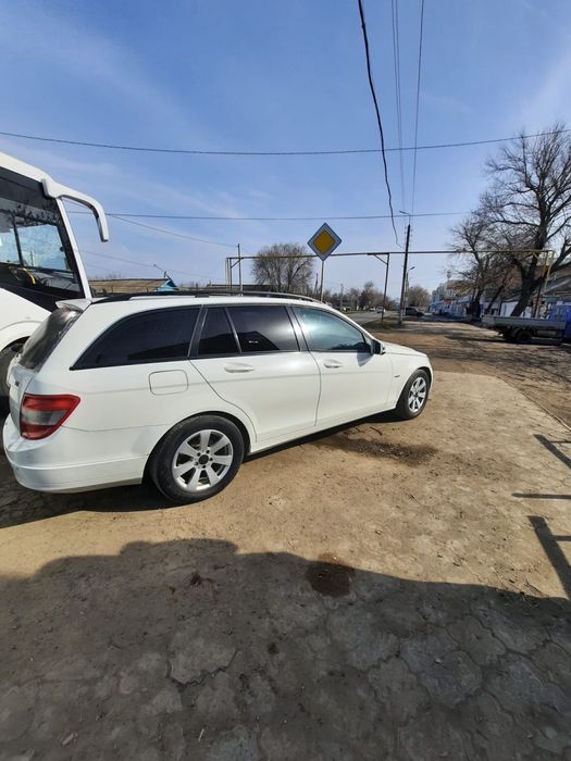 Продается Mersedes Benz c180 универсал