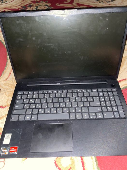 Lenovo  holati idiyal srochna Yangi