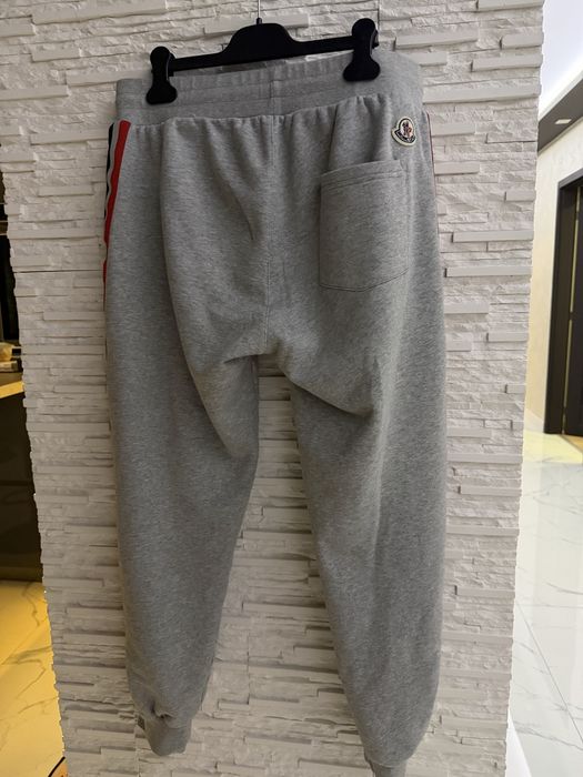 Спортно долнище Moncler