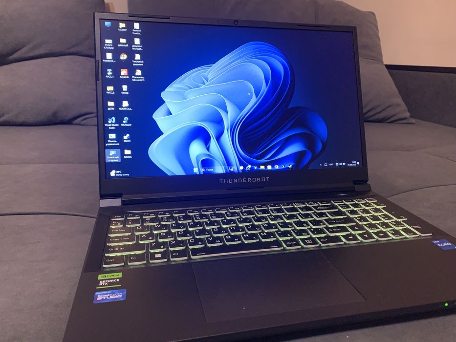 Игравой ноутбук Thenderobot