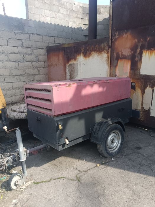 Компрессор строительный