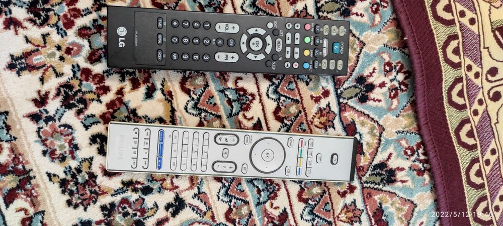 Пульт на телевизор
