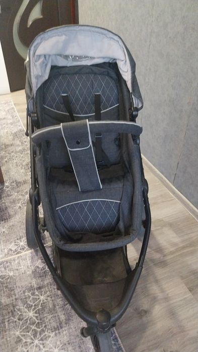 Дестка количка на Хаук