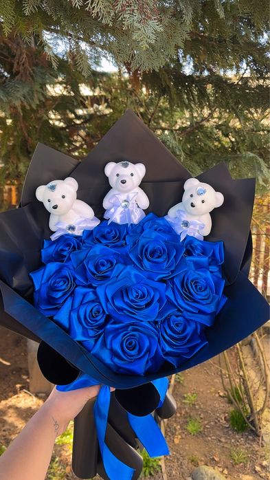 Buchet de trandafiri din satin