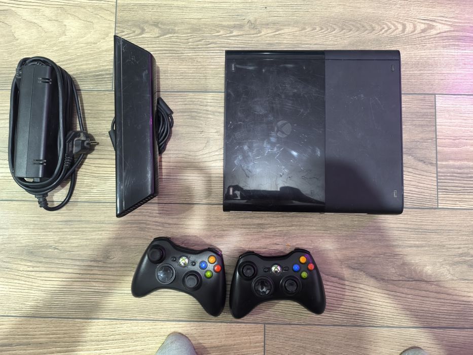 Продам Xbox 360 slim