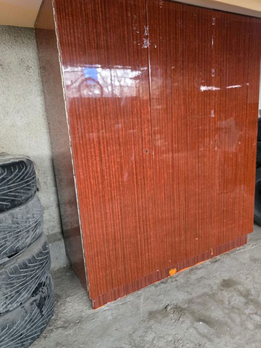 Шифонер со тремом