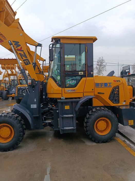 Фронтальная погрузчик