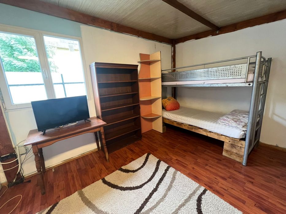 Inchiriez apartament pentru muncitori cazare