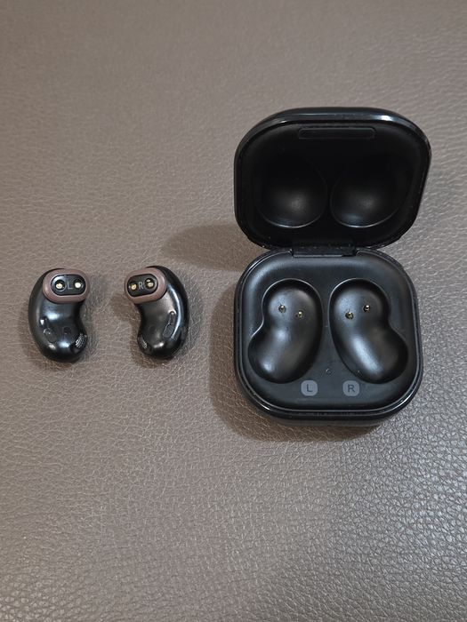 Samsung Galaxy Buds Live SM-R180
