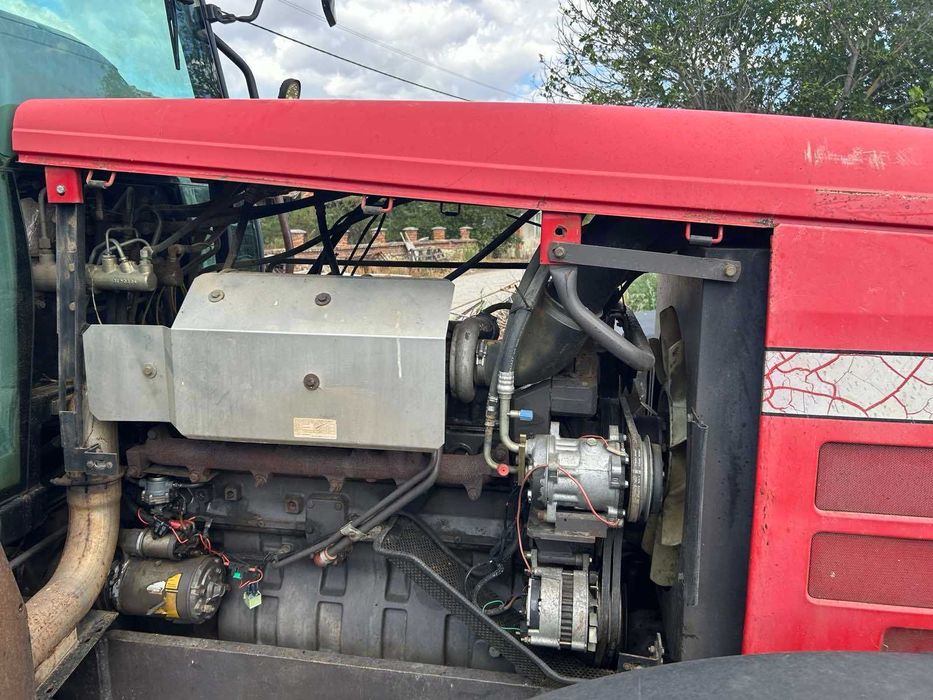 Трактор Масей Фъргюсън 160