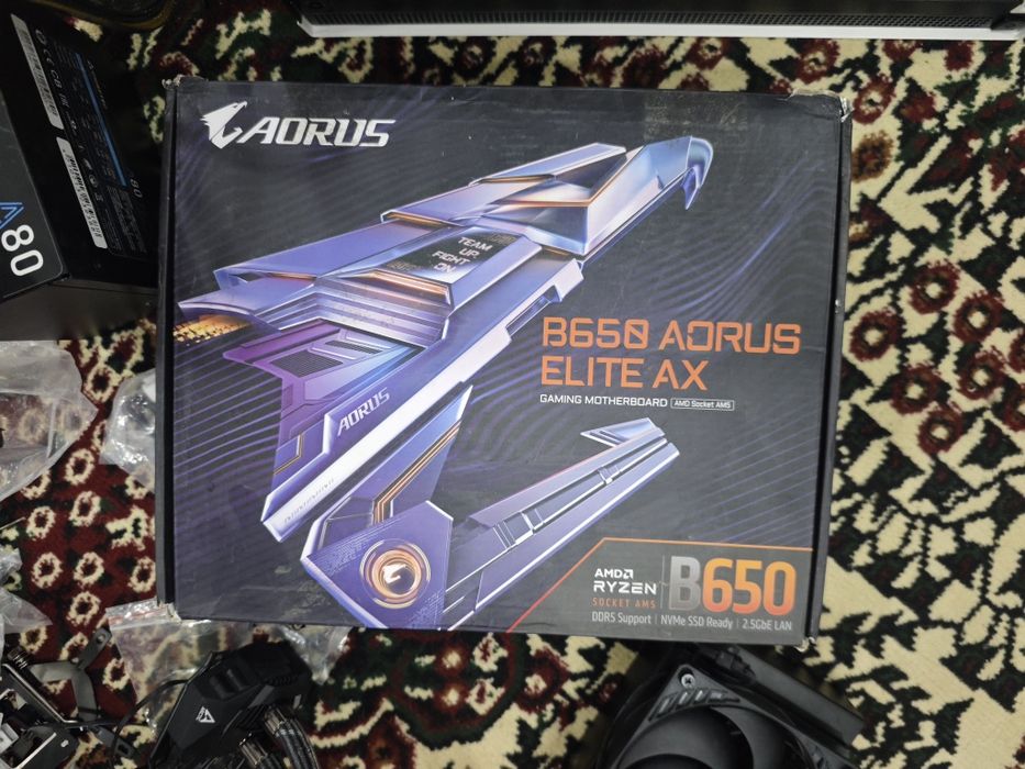 Gigabyte b650 aorus elite ax + 7600x
