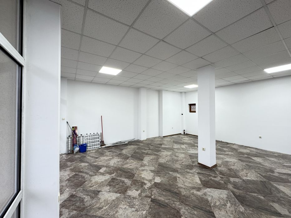 Продава търговско помещение в гр. Казанлък