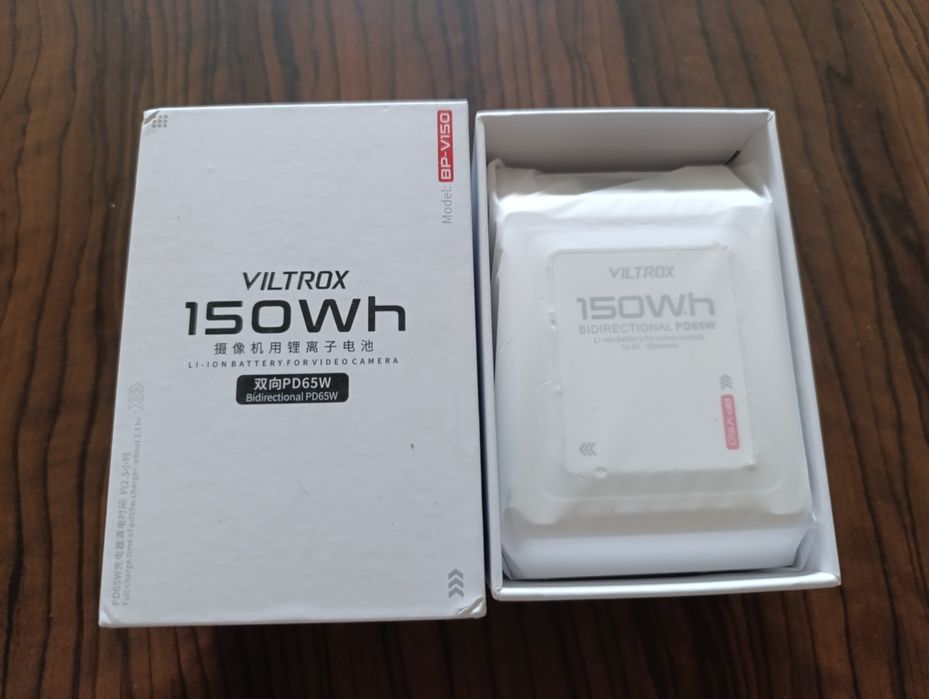 V Mount батерия за камери и осветление