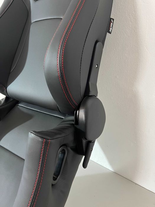 Scaun sport auto Simoni Racing Emerson SRS/11S, rabatabil, Eco-Piele Neagră/Carbon Look