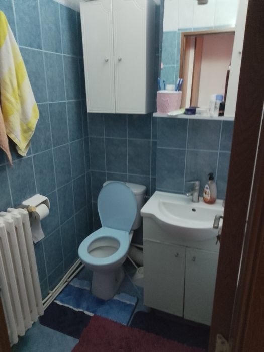 Vând ap 2 camere et 2