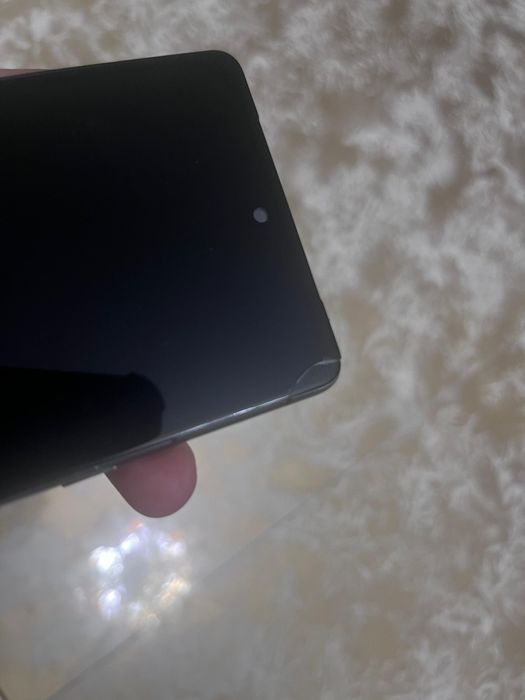 Pixel 7  8/128 Черный цвет