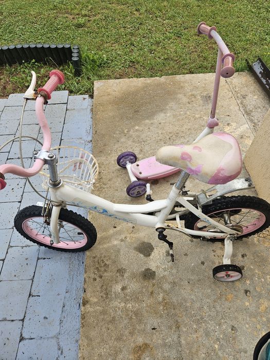 Bicicleta cu pedale fara pedale  4-6 ani 80  LEI