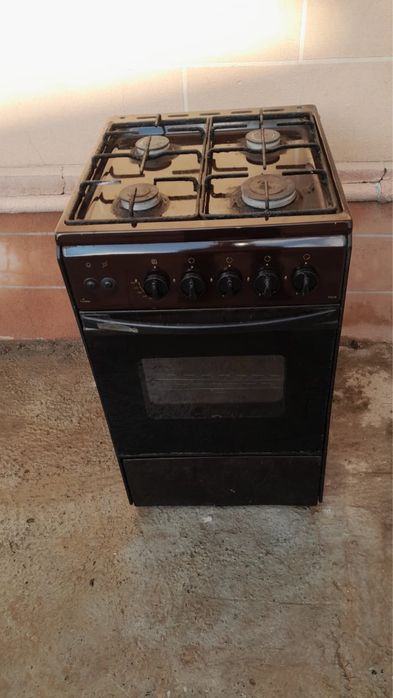 Газ плита продам