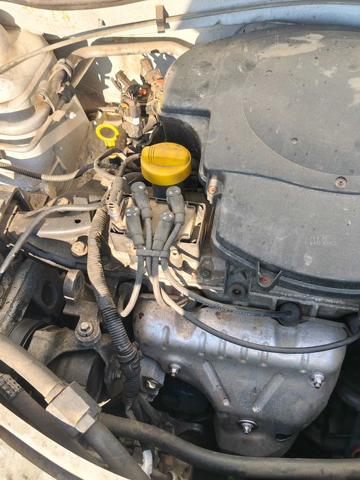 Vând urgent logan2007 benzina și gpl fabrica